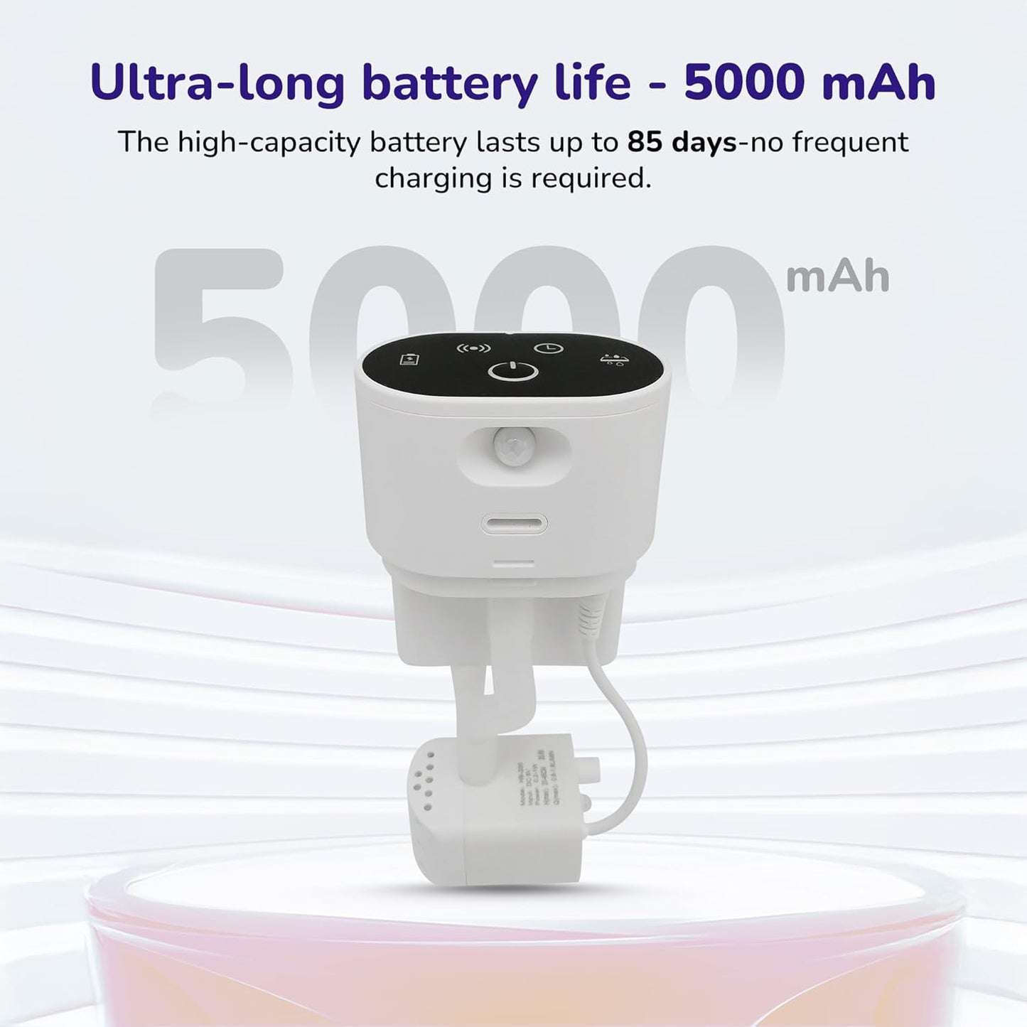 Infographic showcasing the 5000 mAh long-lasting battery mechanism for a wireless automatic pet water fountain.