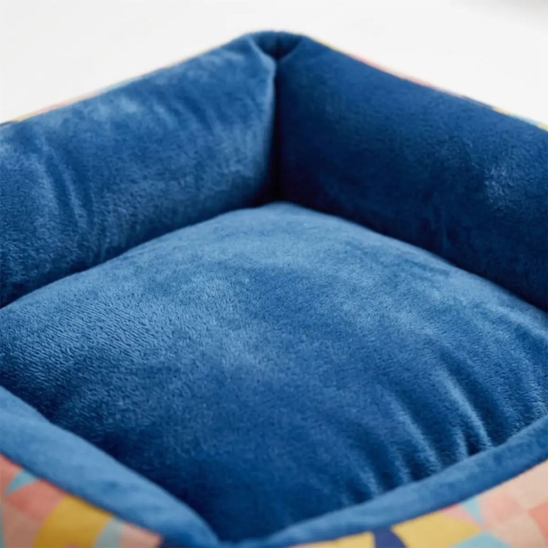 Comfortable Pet Bed with Raised Edges | Soft Washable Lounger for Dogs & Cats