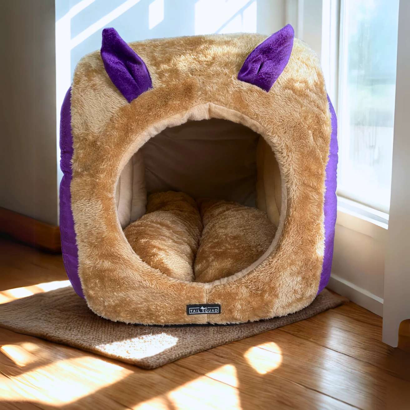 Snail Cave Dogs & Cats  Bed (Purple & Beige)